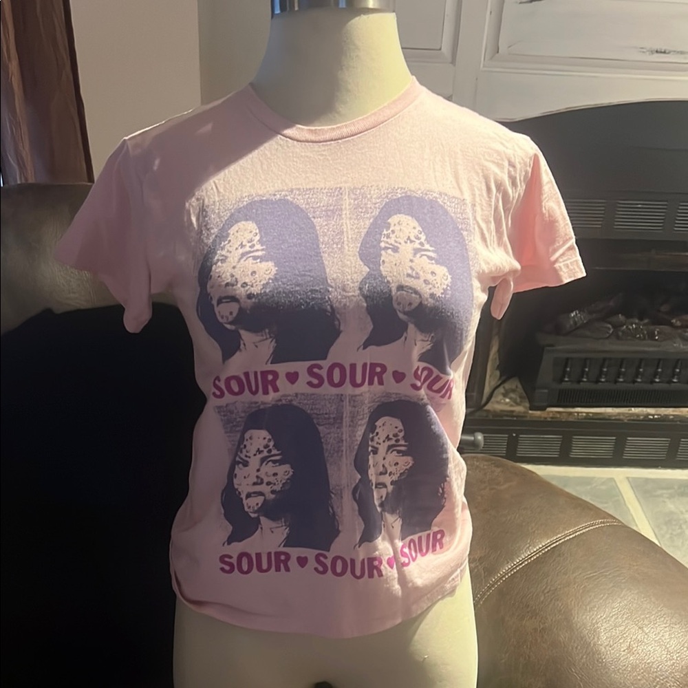 OR brown eyed girl, bravado merchandising Pink Sour Graphic Tee